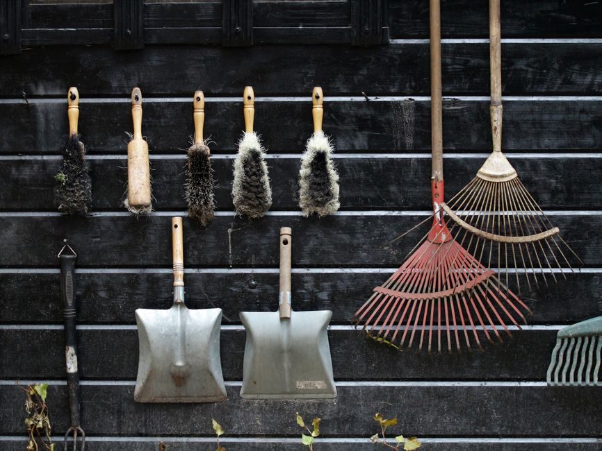 Clean, Sharpen and Oil Digging Tools Before Winter Storage